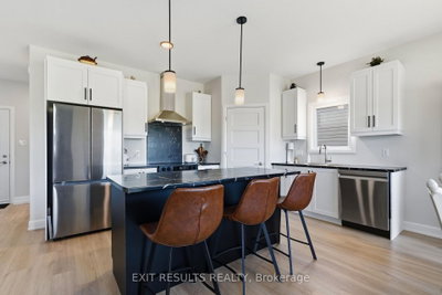 1213 Montblanc Crescent • Russell, ON photo 3