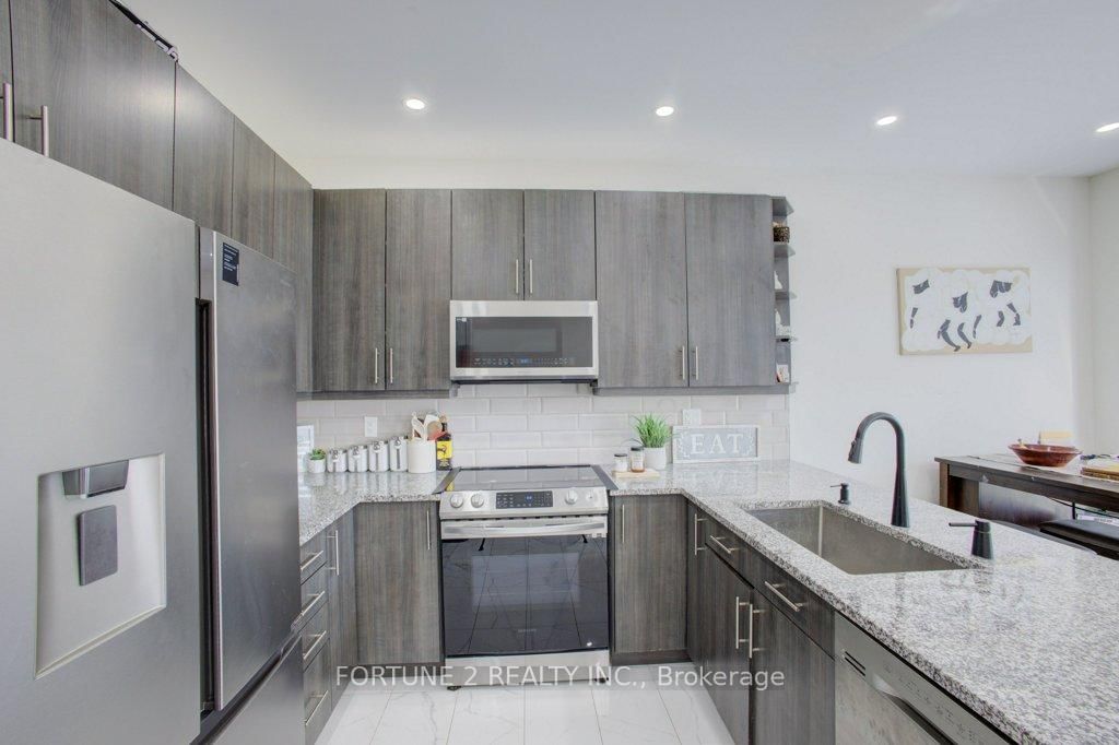 22 DASS Drive W • Centre Wellington, ON photo 8
