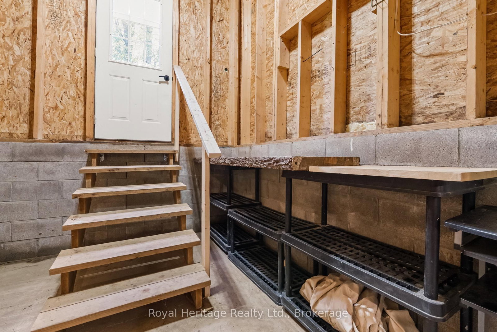 14 Morrison Street • Kawartha Lakes, ON photo 25