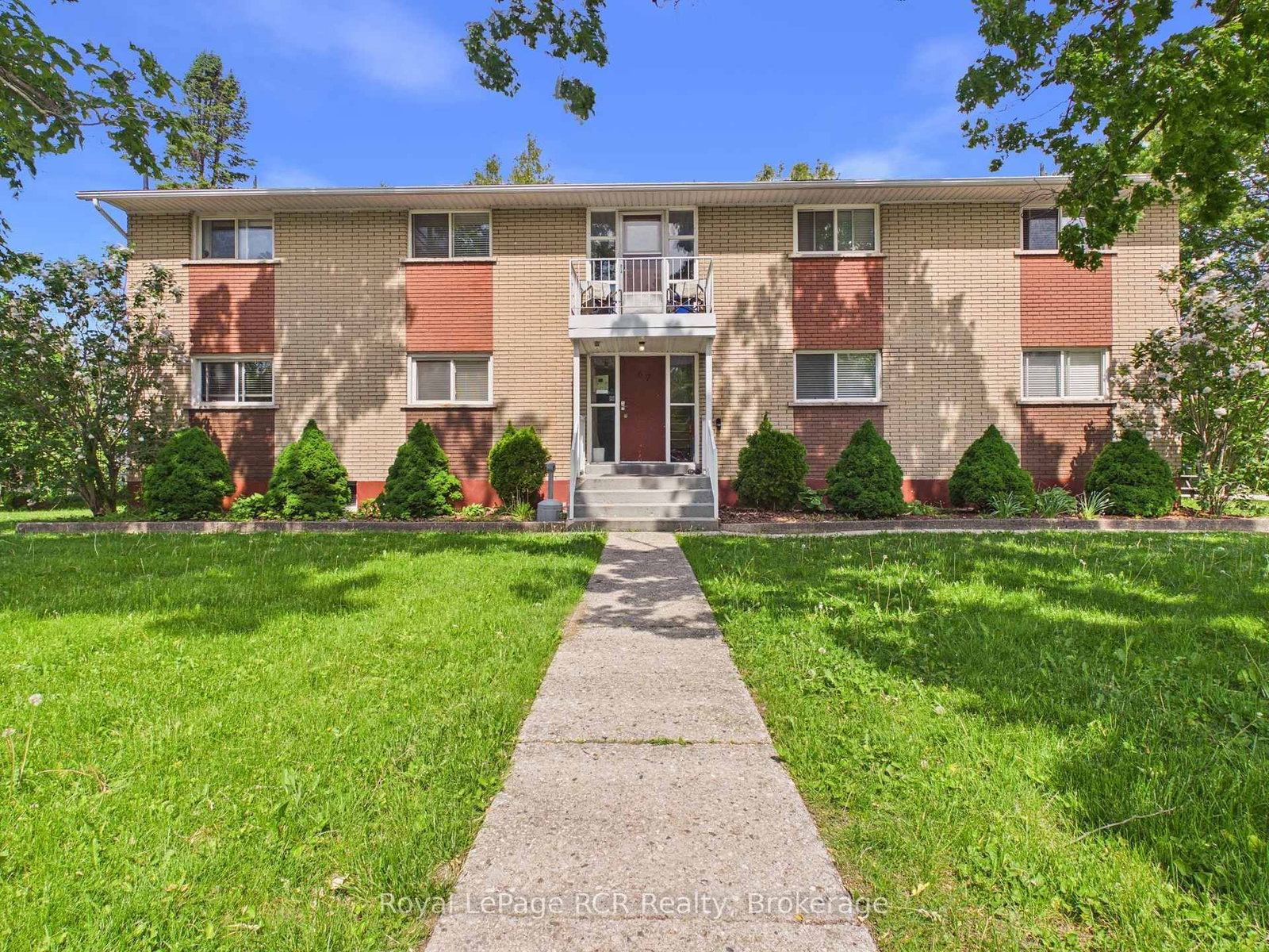67 King Street • Kincardine, ON photo 1