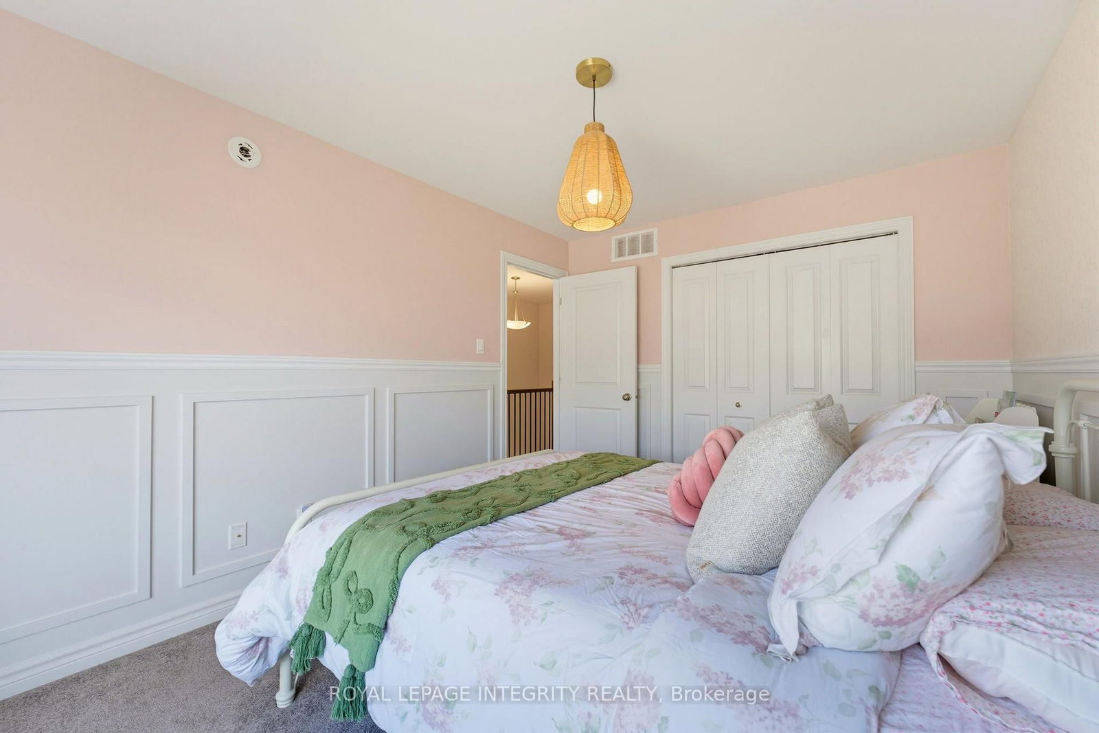 958 Omagaki Way • Ottawa, ON photo 36