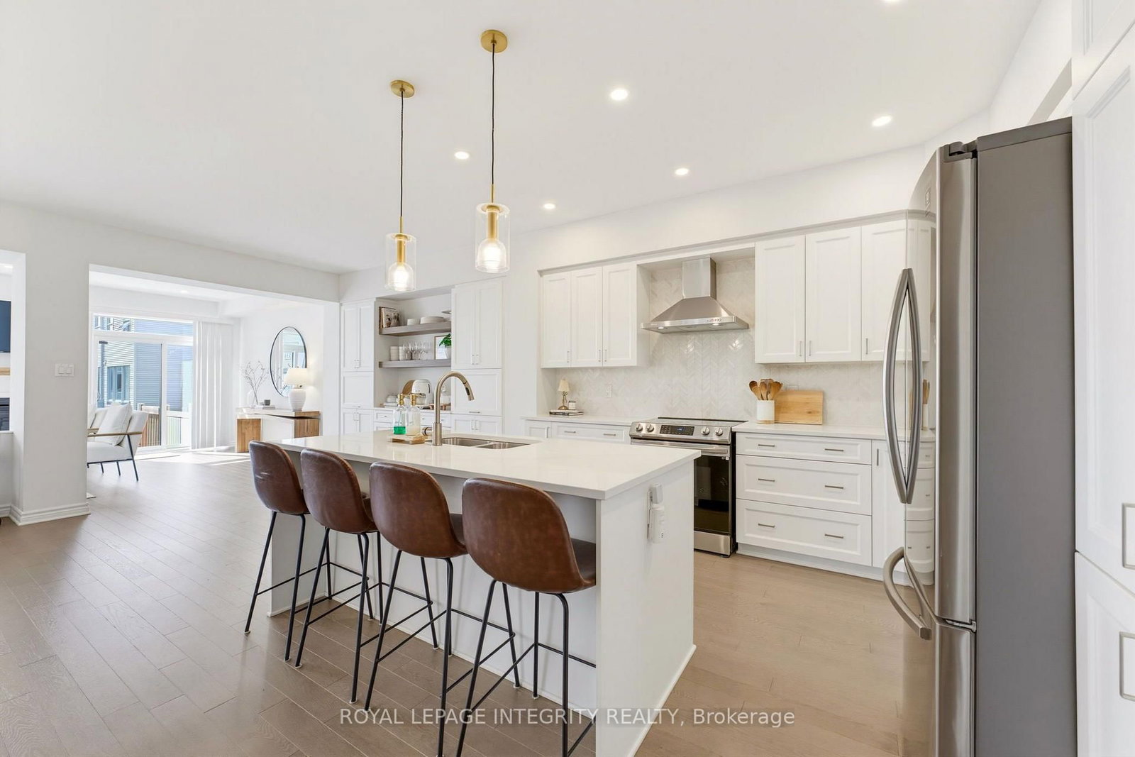 958 Omagaki Way • Ottawa, ON photo 8