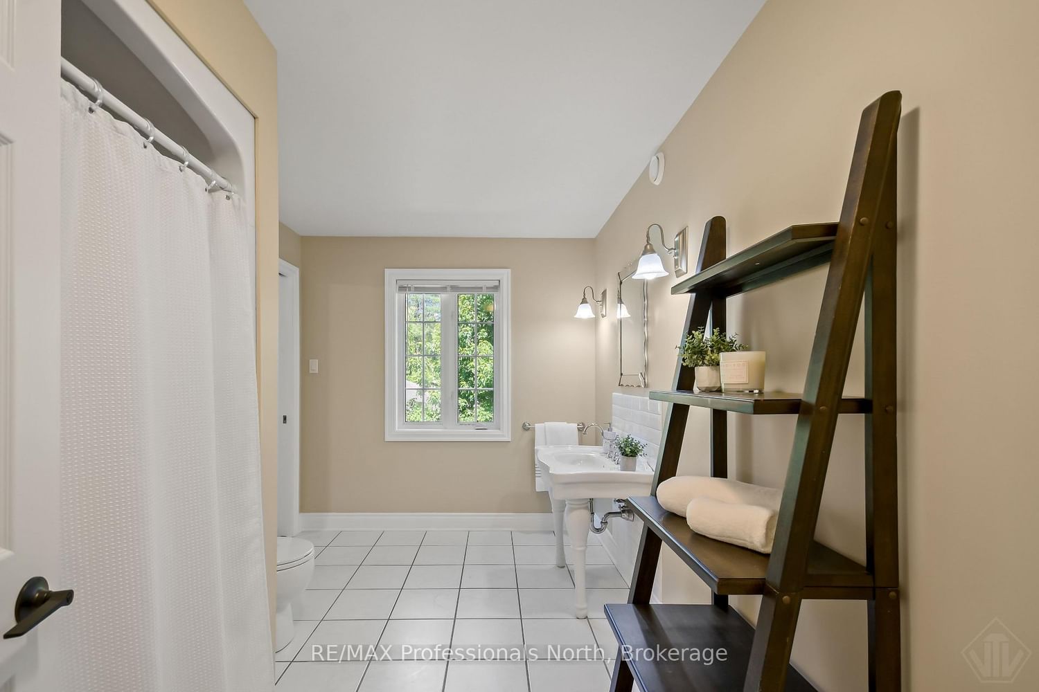 9 Melane Court • Bracebridge, ON photo 21
