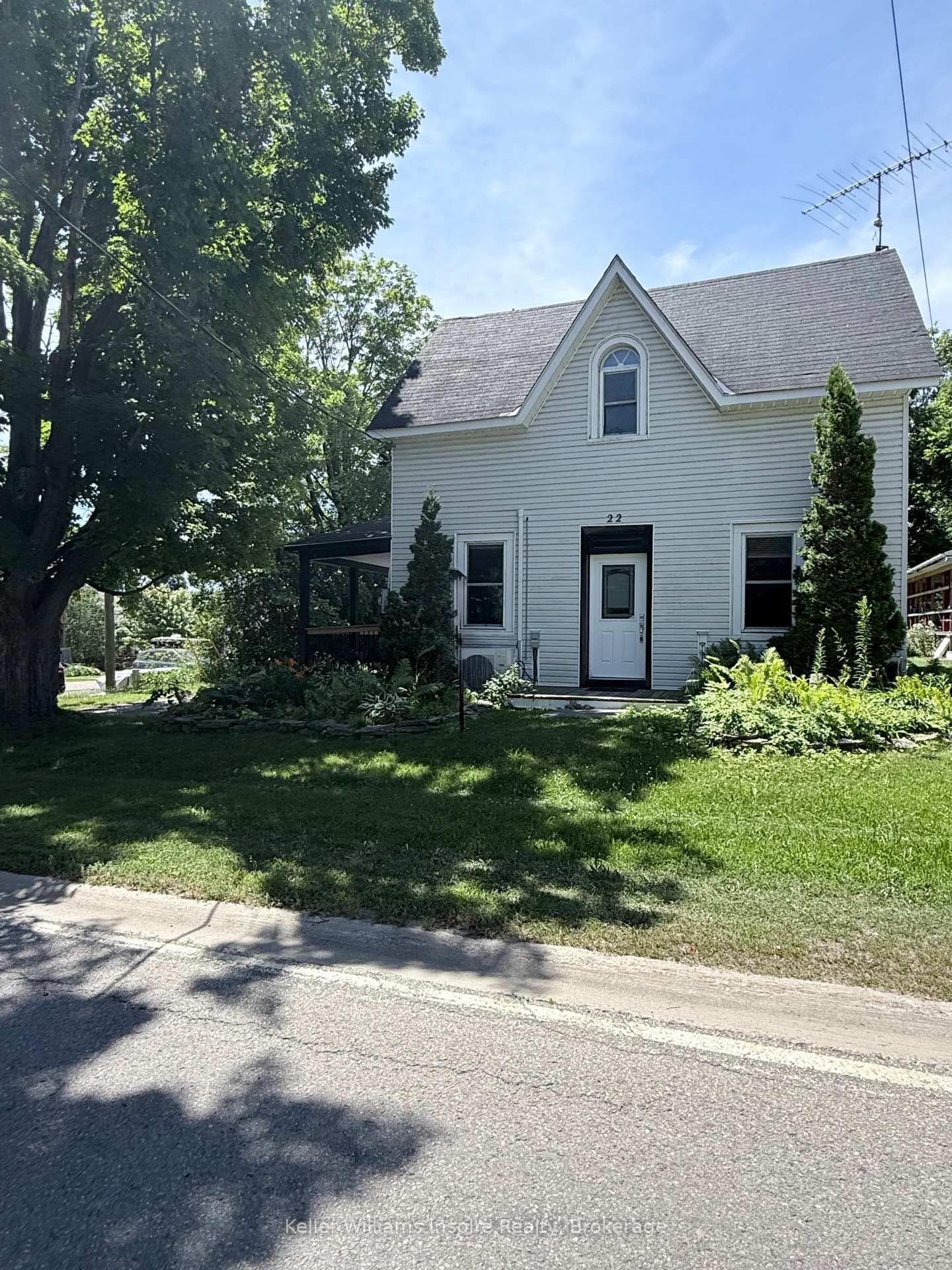22 Concession Street W • Westport, ON photo 36