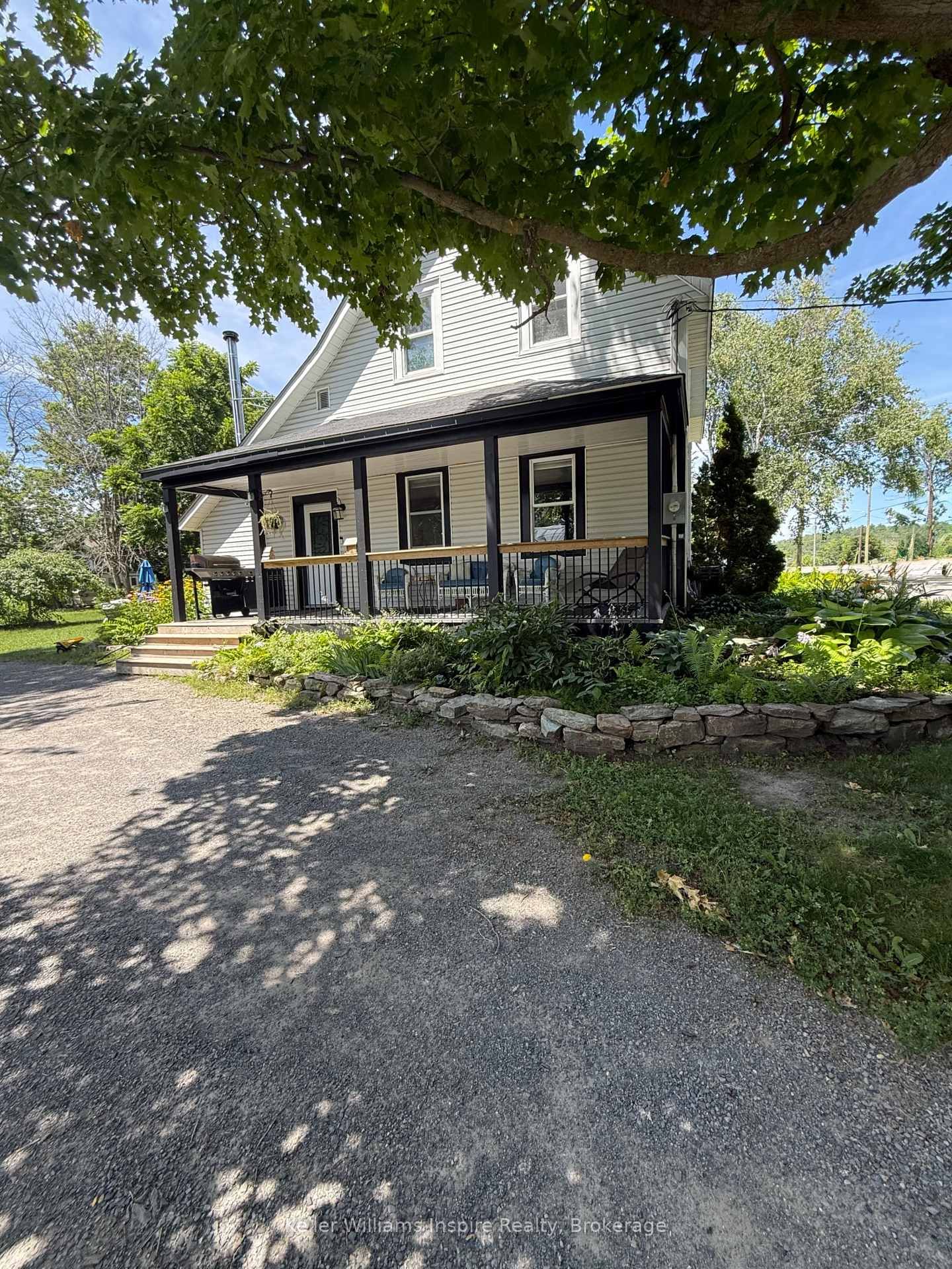 22 Concession Street W • Westport, ON photo 39