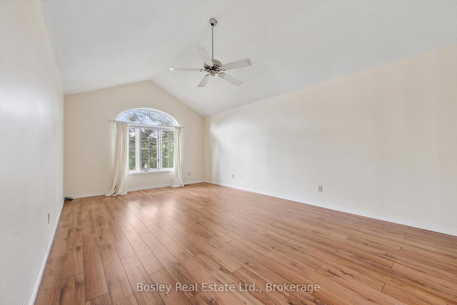 240 St Ann Avenue • Wilmot, ON photo 12
