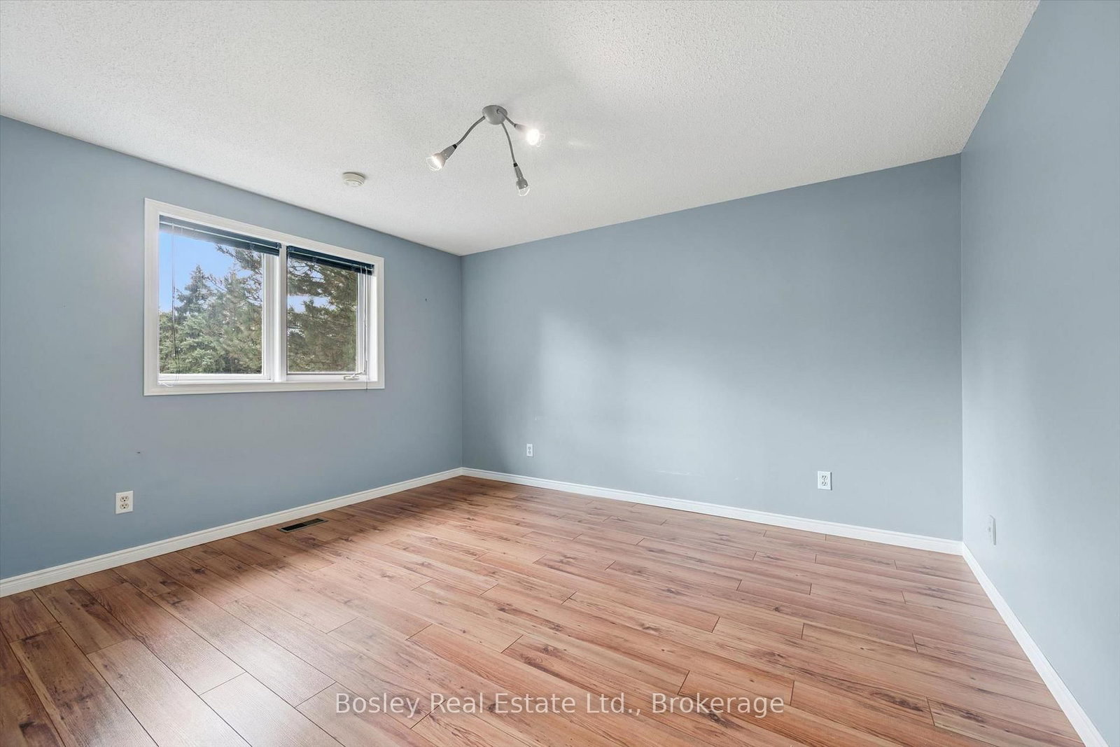 240 St Ann Avenue • Wilmot, ON photo 14