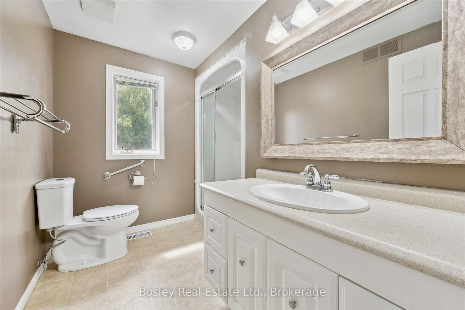 240 St Ann Avenue • Wilmot, ON photo 28