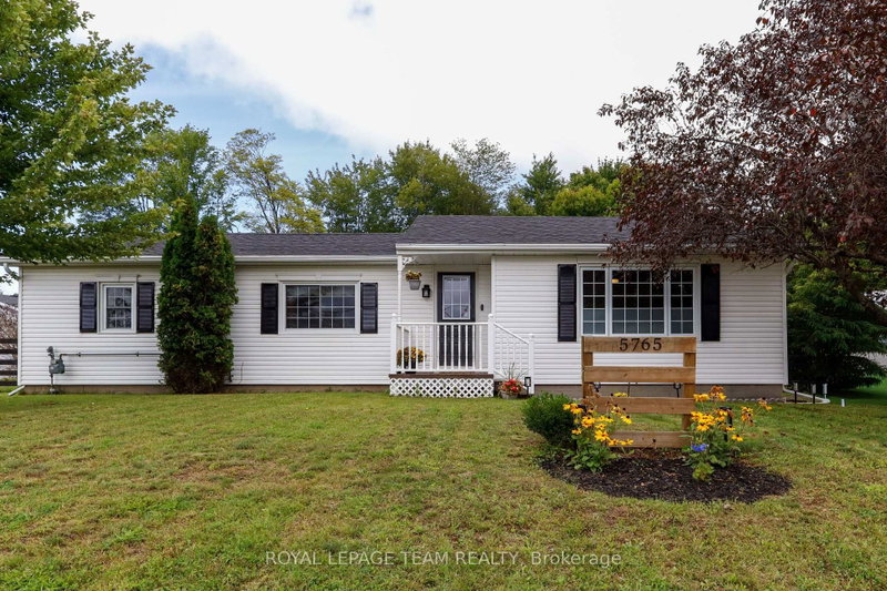 5765 Rideau River Rd Road