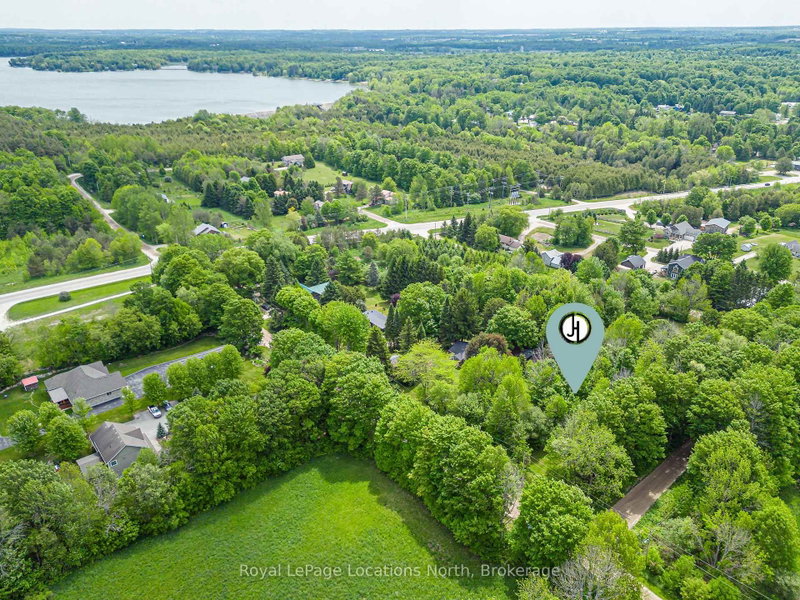 LOT 22 Park Street S