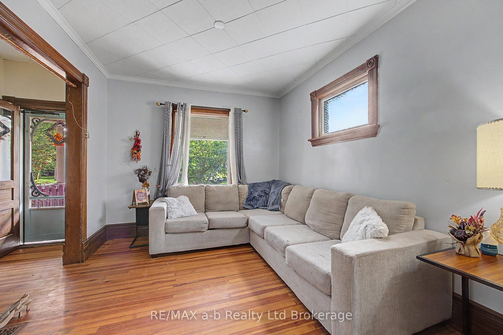 225 Graham Street • Woodstock, ON photo 10