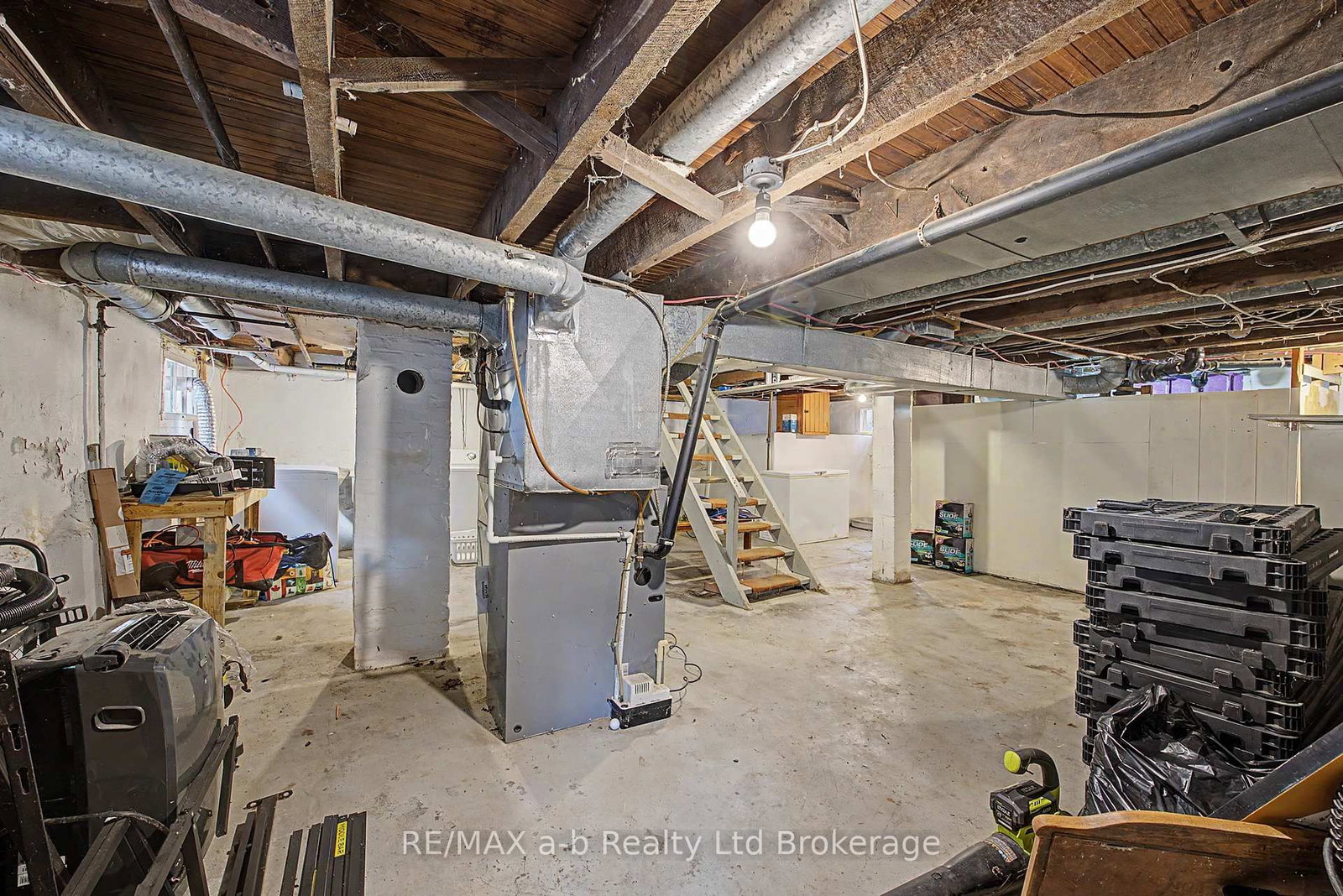 225 Graham Street • Woodstock, ON photo 26