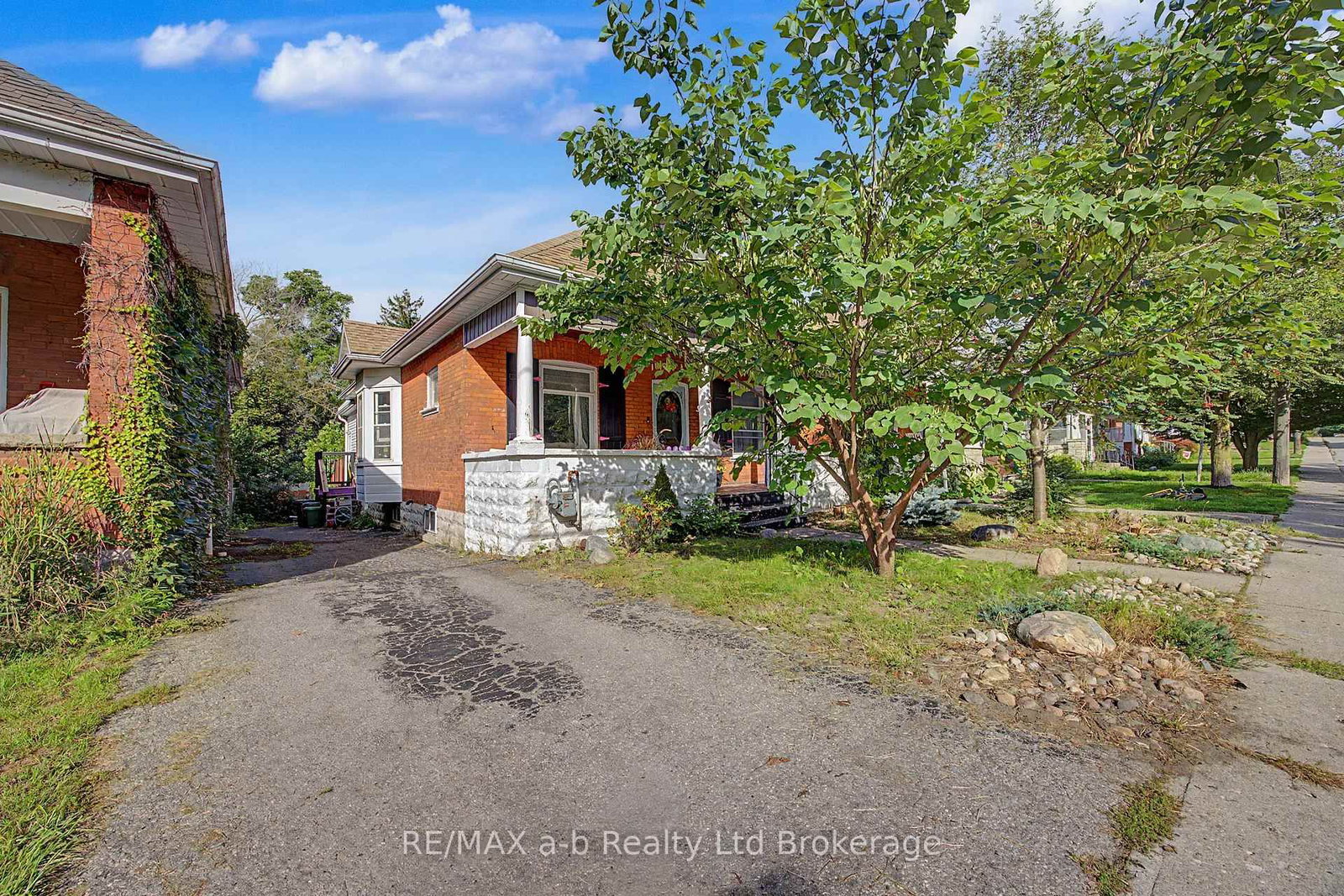 225 Graham Street • Woodstock, ON photo 34