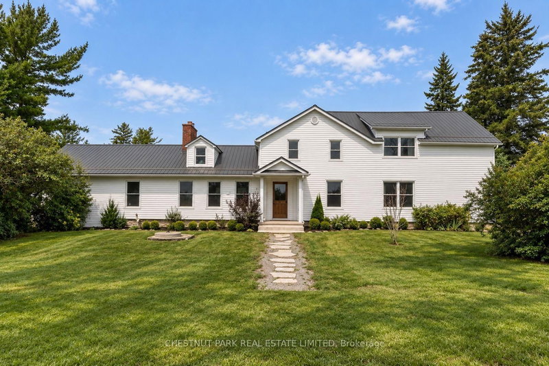 985 Melville Road