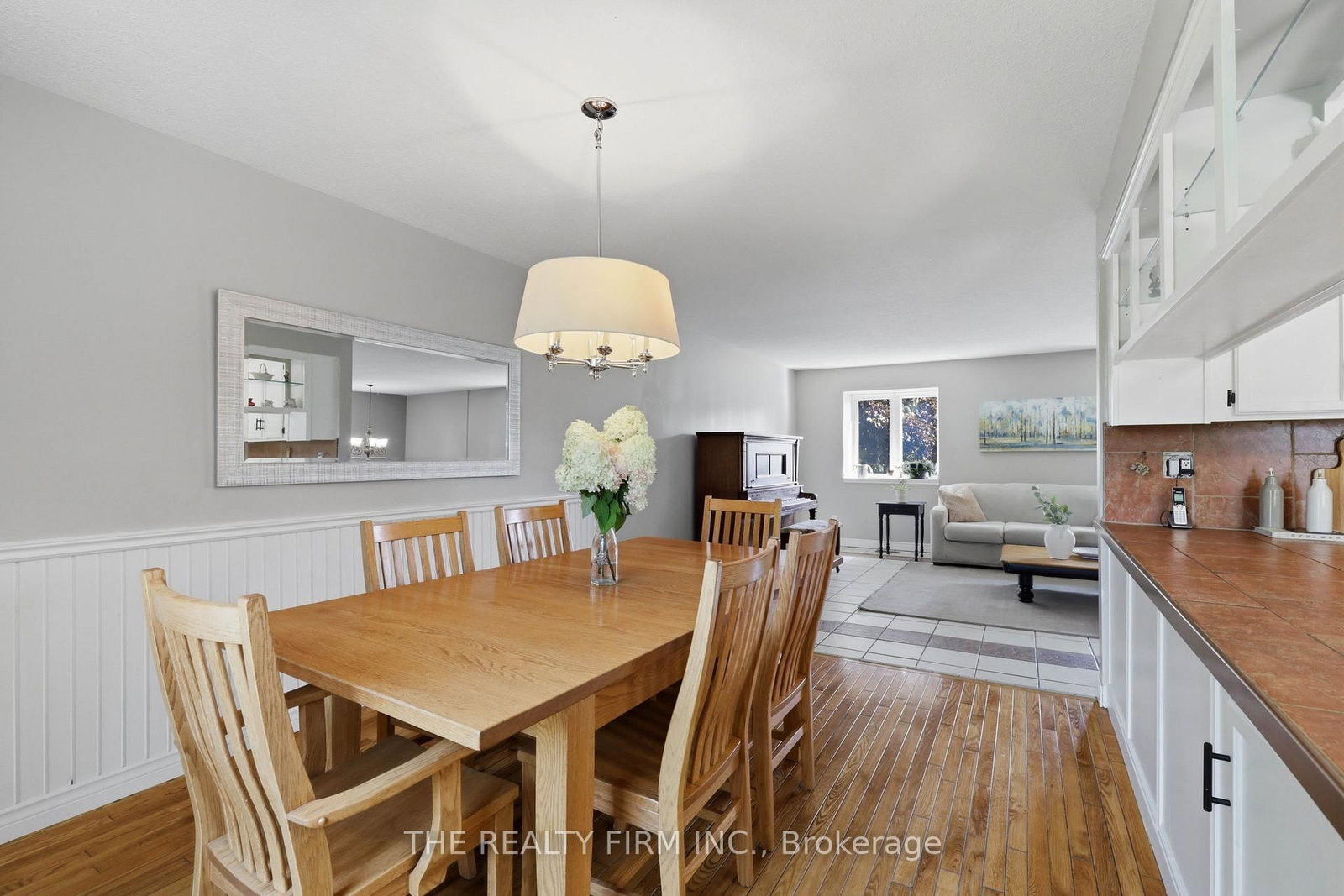 1 Hueston Drive • Thames Centre, ON photo 9