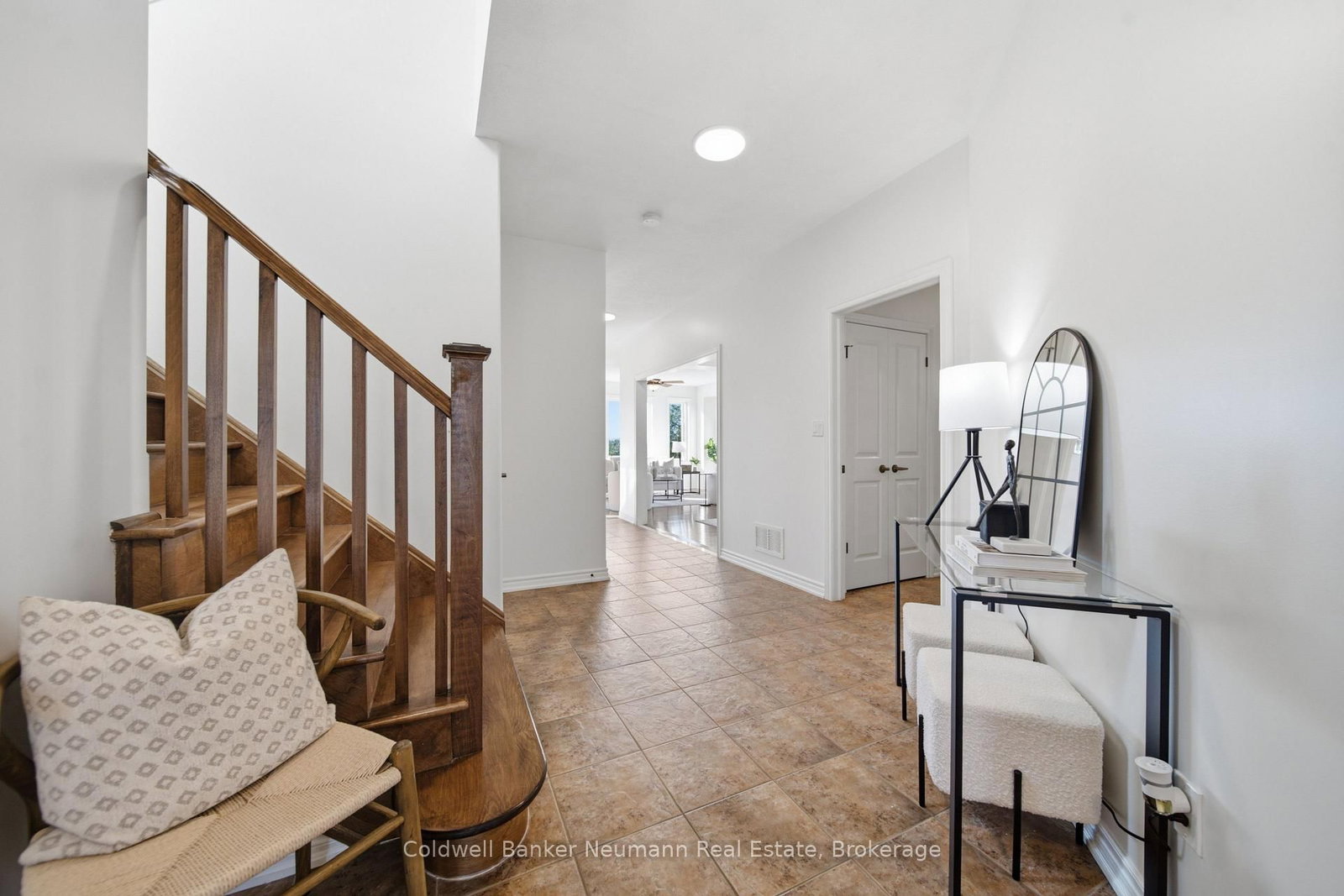 21 Trimble Crescent • Guelph, ON photo 6
