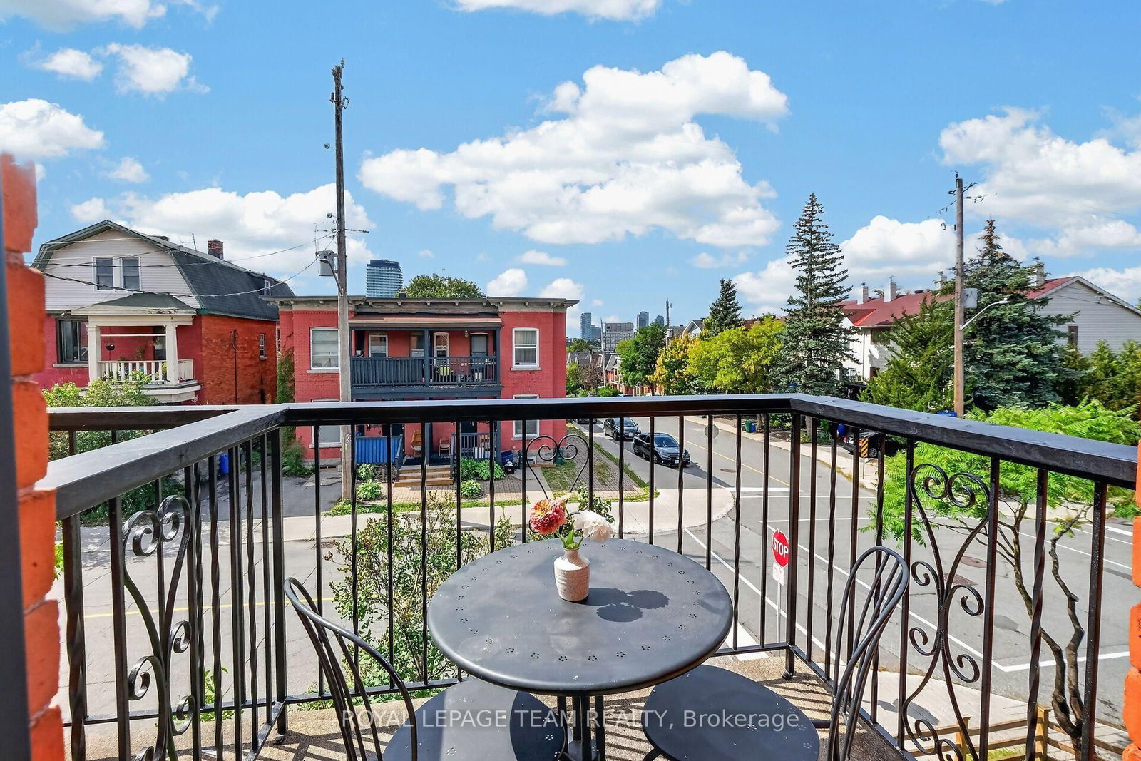 103 Rochester St, Ottawa, view 18