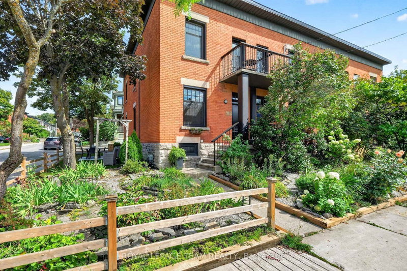 103 Rochester Street