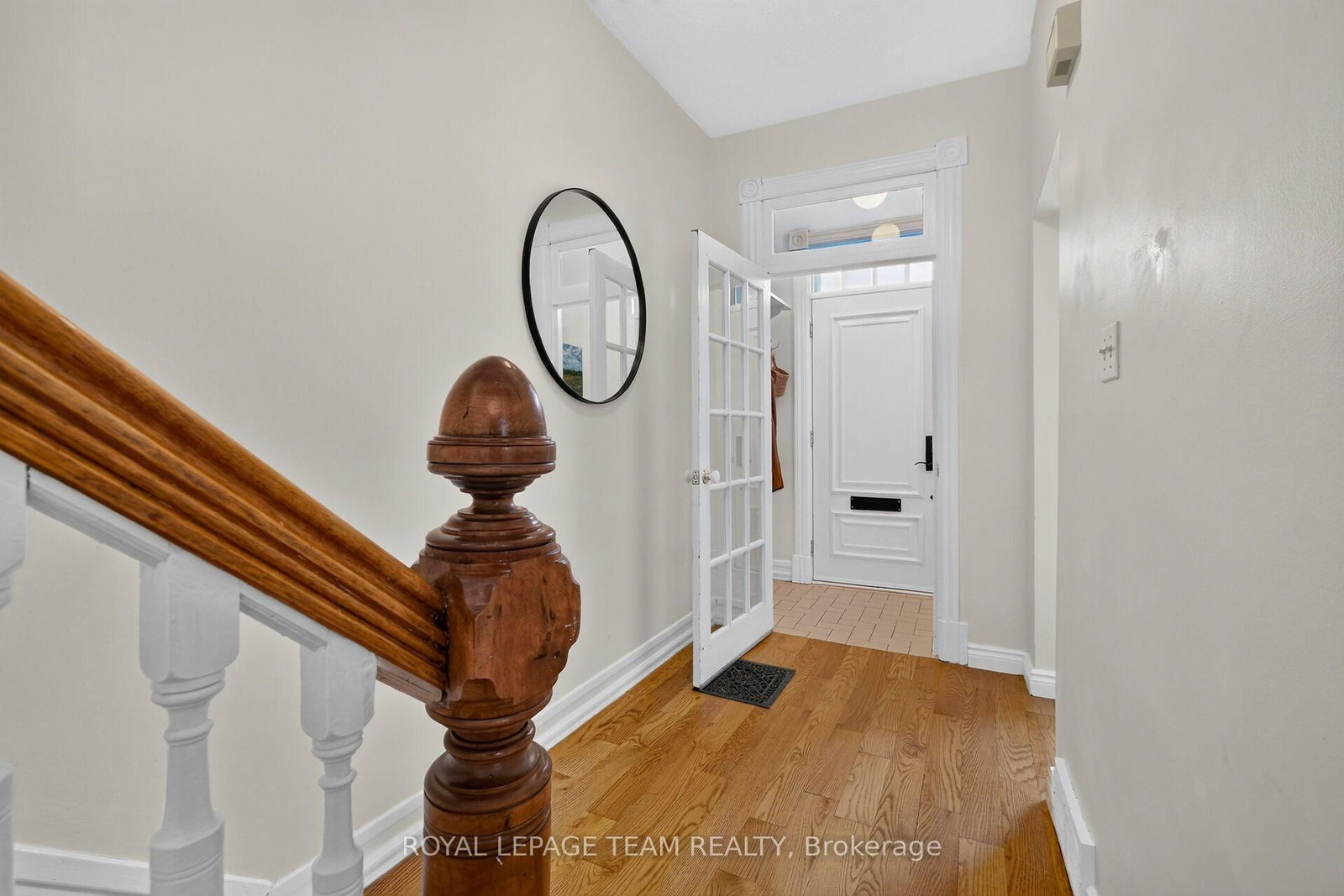 103 Rochester St, Ottawa, view 4