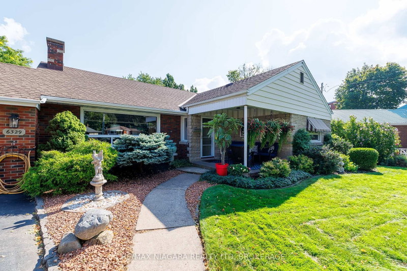 6329 Goodsir Crescent