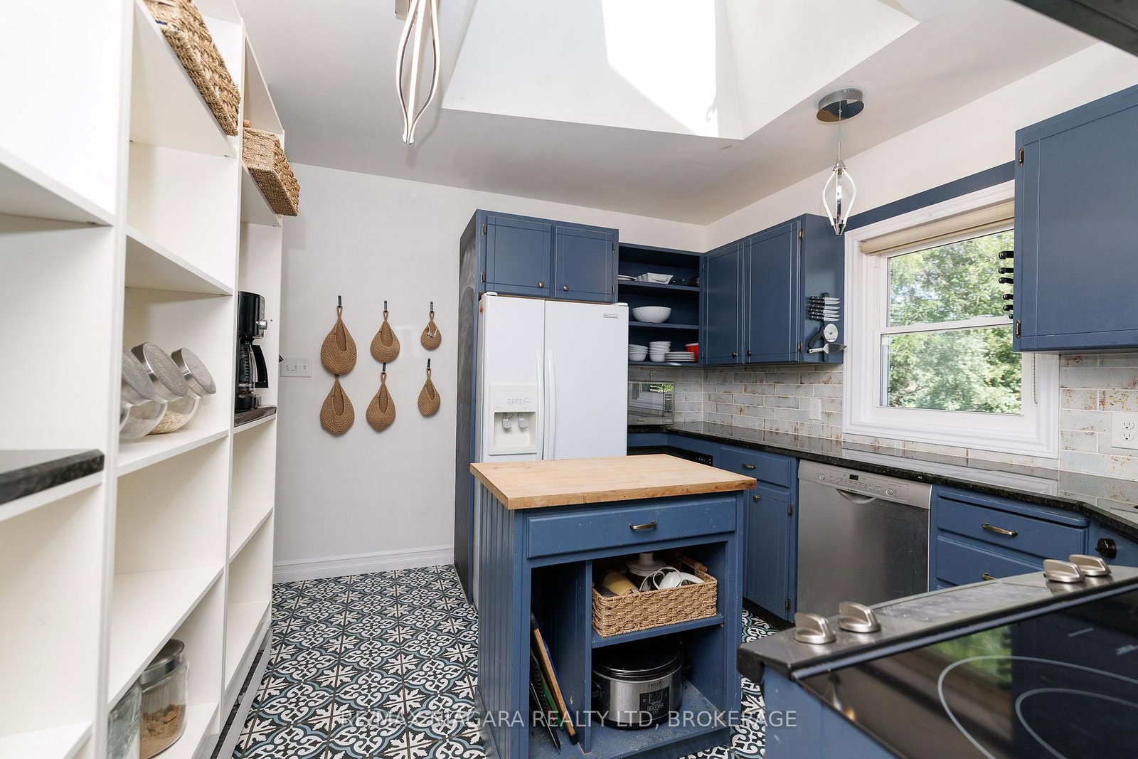 6329 Goodsir Crescent • Niagara Falls, ON photo 14