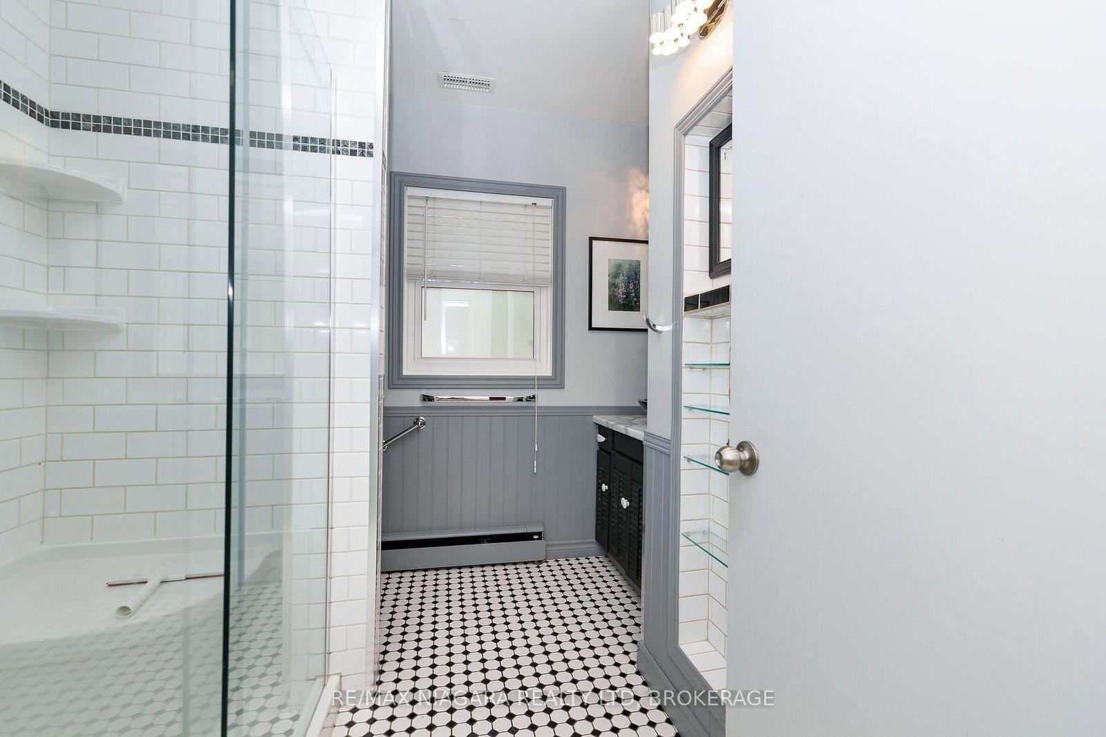 6329 Goodsir Crescent • Niagara Falls, ON photo 16