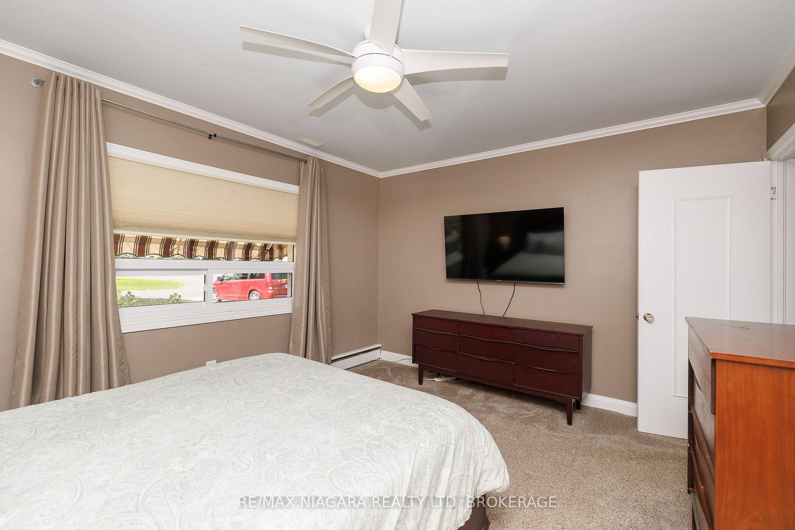 6329 Goodsir Crescent • Niagara Falls, ON photo 21
