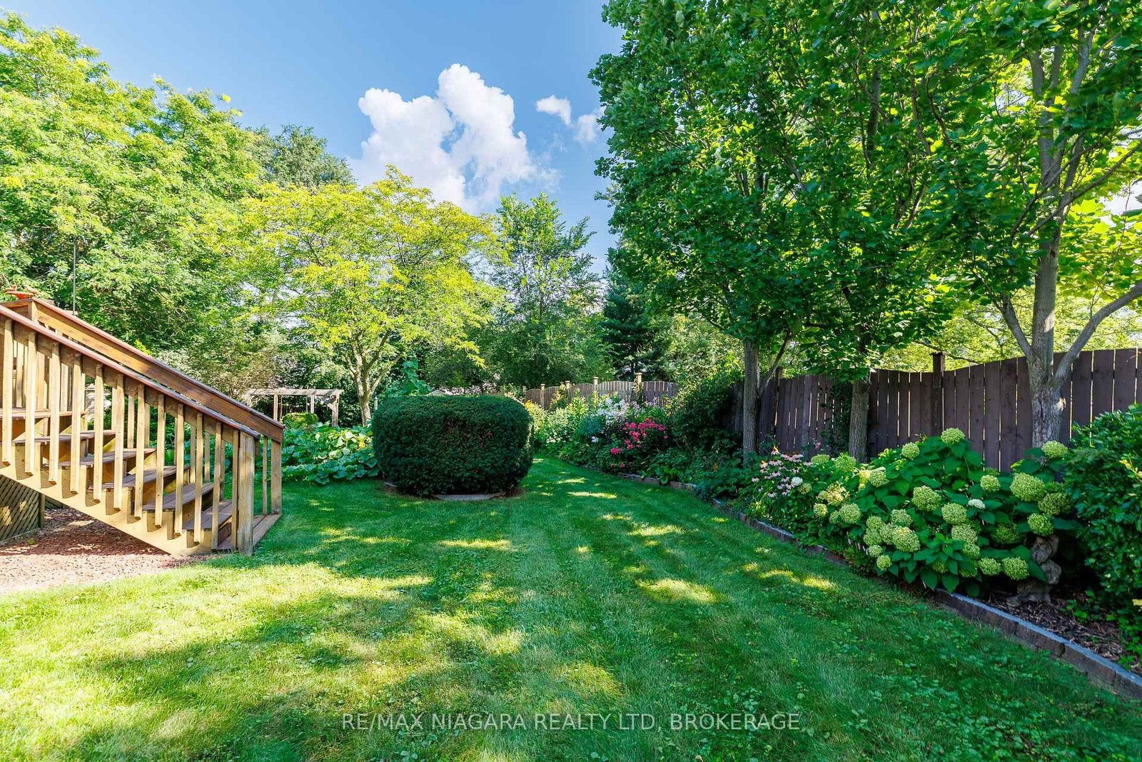 6329 Goodsir Crescent • Niagara Falls, ON photo 42