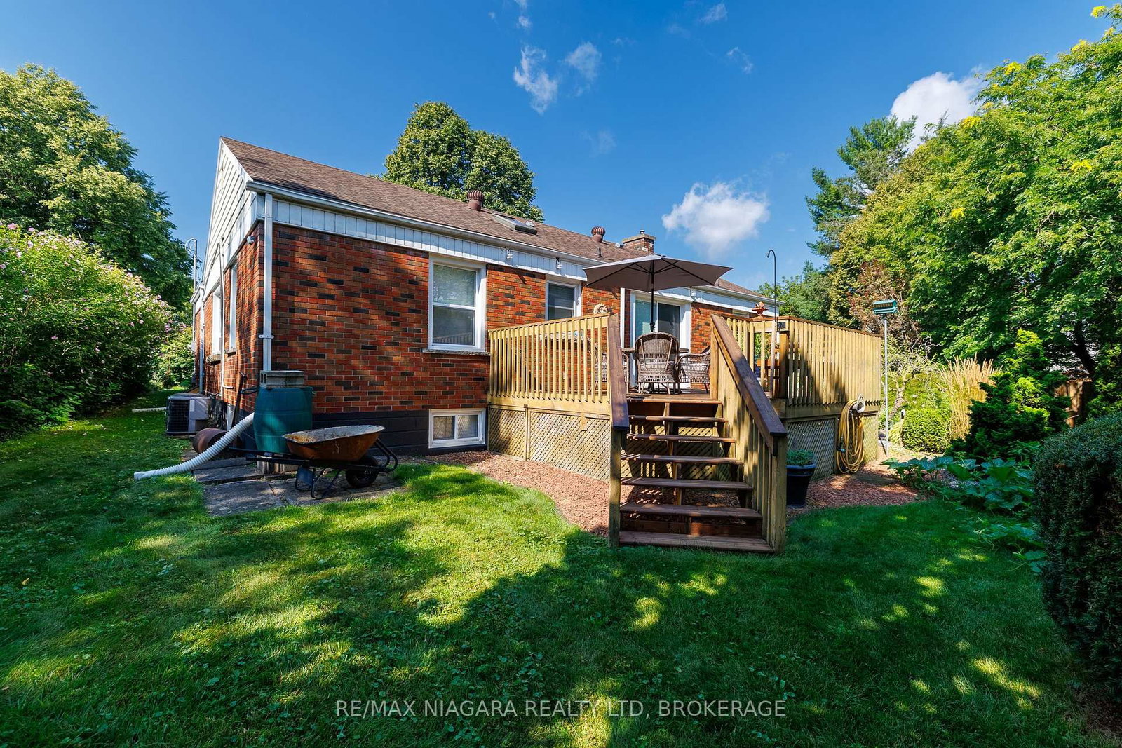 6329 Goodsir Crescent • Niagara Falls, ON photo 45