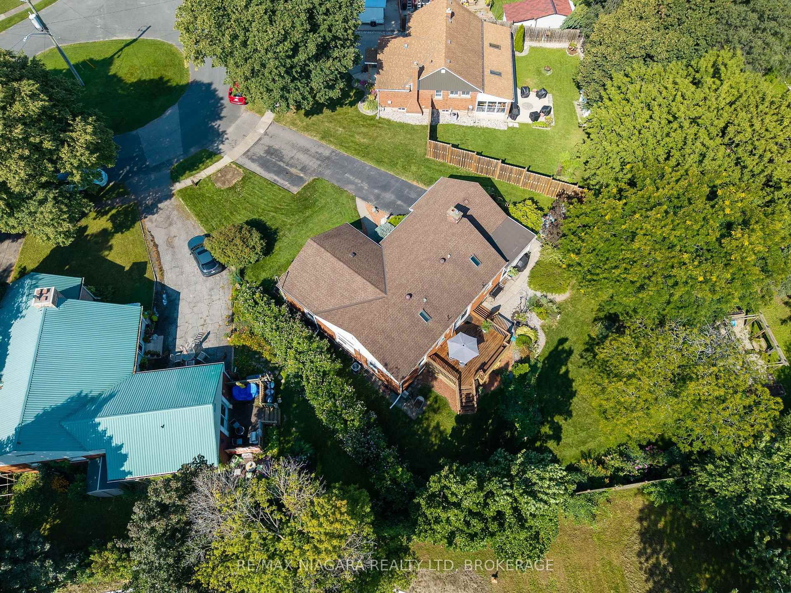 6329 Goodsir Crescent • Niagara Falls, ON photo 48