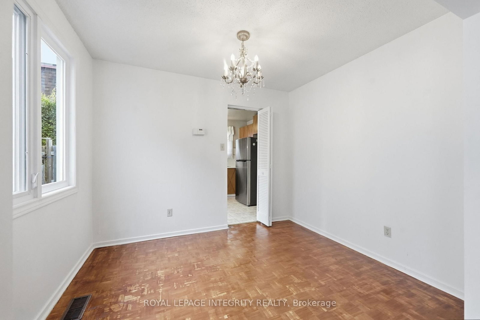 2057 Jasmine Crescent • #30 • Ottawa, ON photo 11