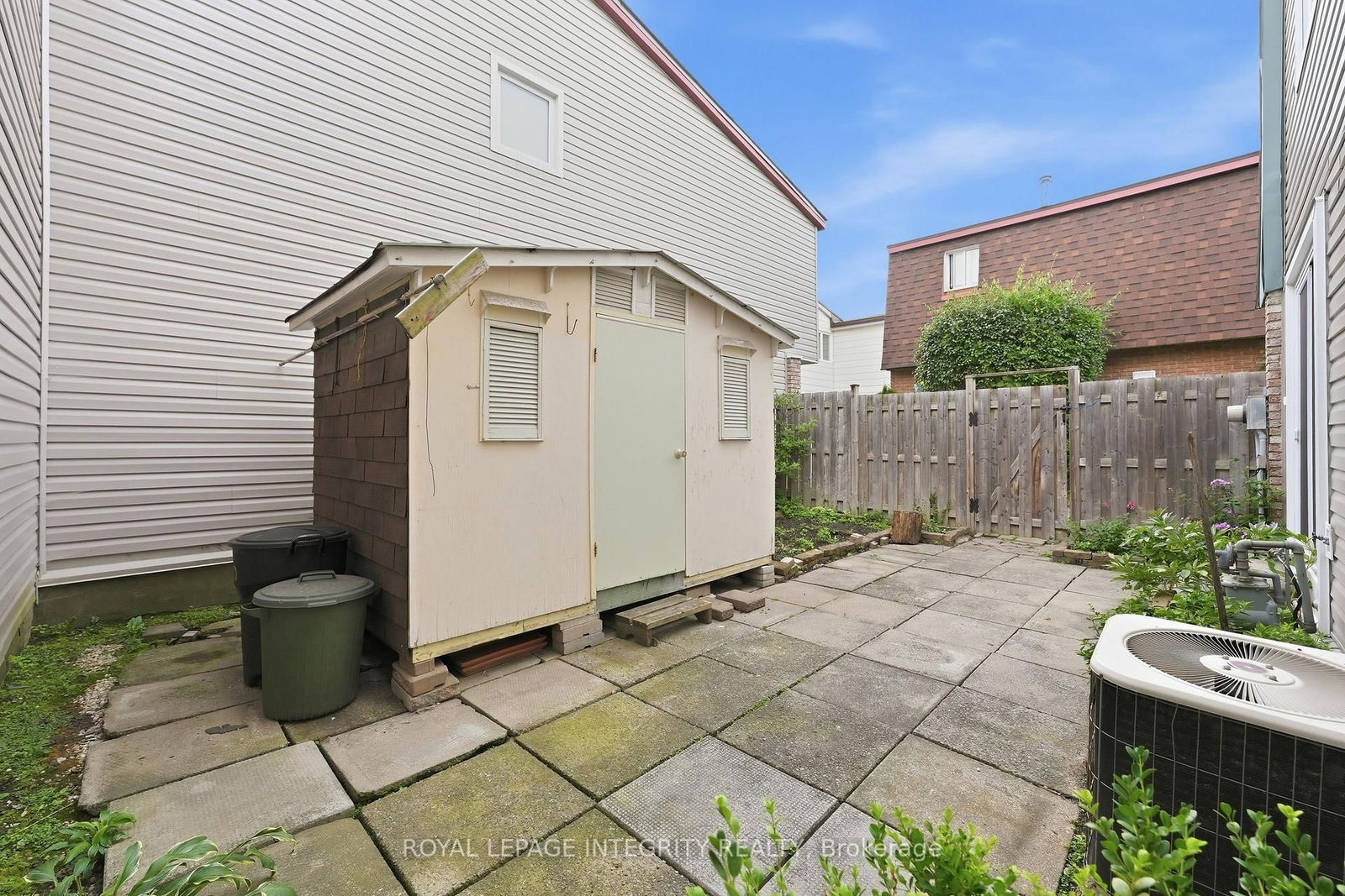2057 Jasmine Crescent • #30 • Ottawa, ON photo 33