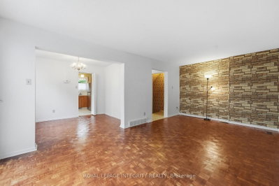 2057 Jasmine Crescent • #30 • Ottawa, ON photo 9