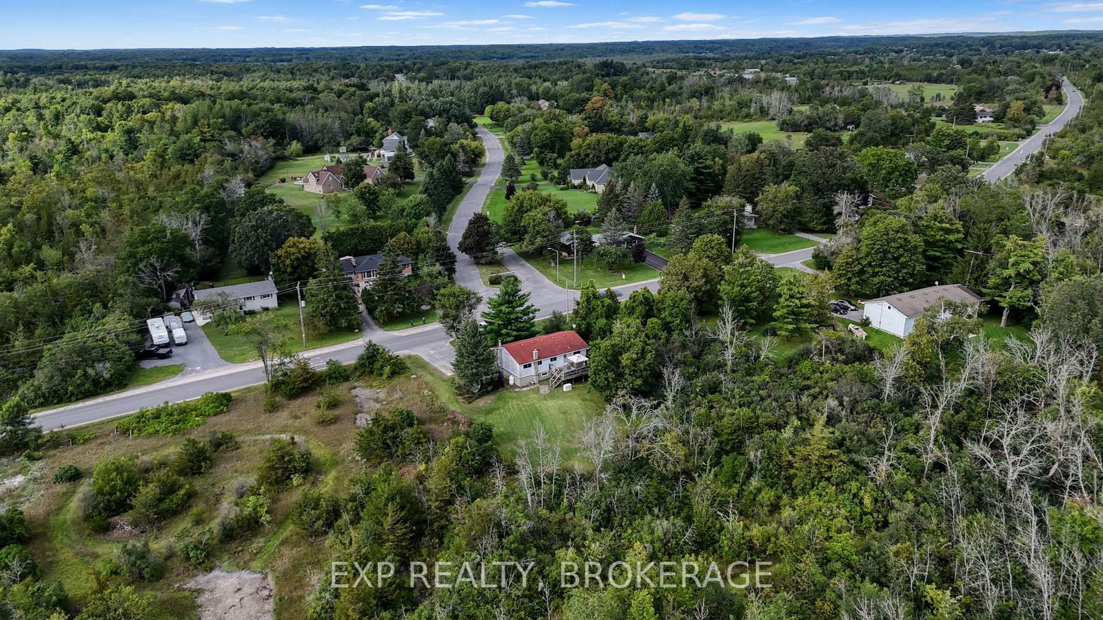 2016 COLE HILL Road • Kingston, ON photo 38