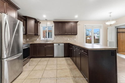 400 Skyline Avenue • #6 • London North, ON photo 5