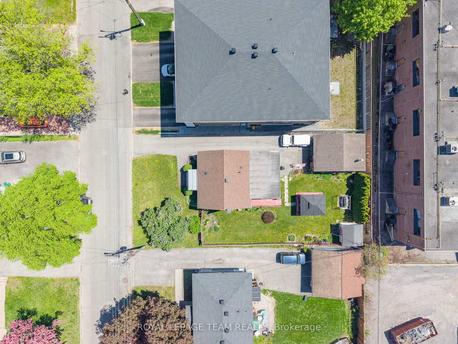 464 Mutual Street • Ottawa, ON photo 12