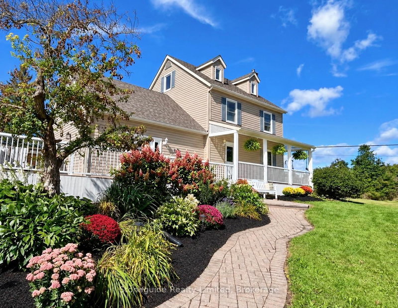 1611 Parkhill Road W