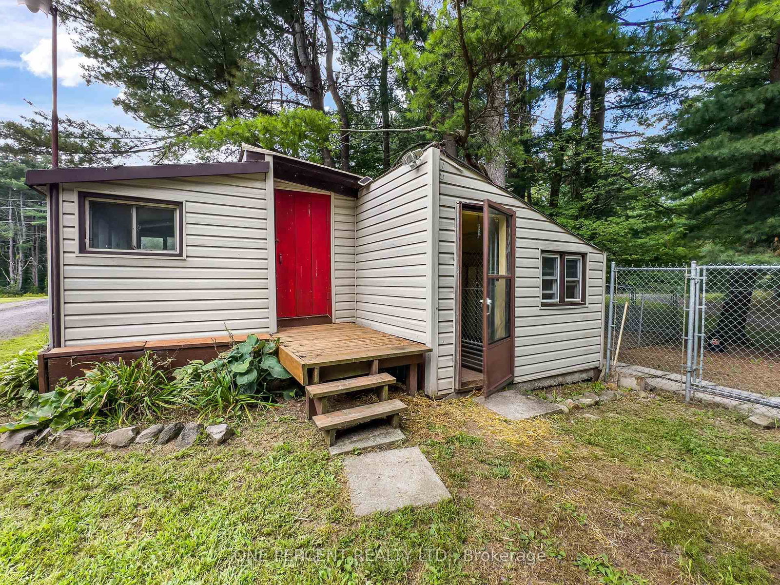 87 Fitzsimmons Road • Front of Leeds & Seeleys Bay, ON photo 37