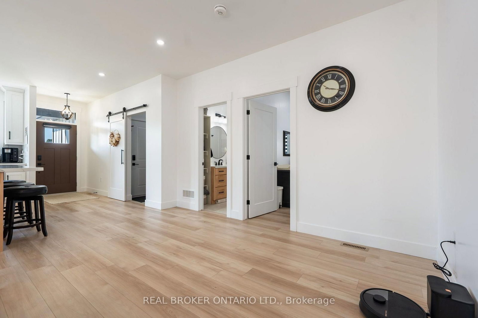 9 Macneil Court • Bayham, ON photo 13
