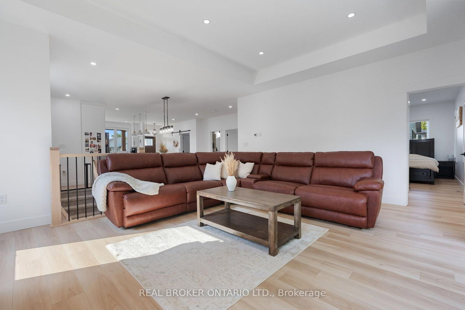 9 Macneil Court • Bayham, ON photo 15