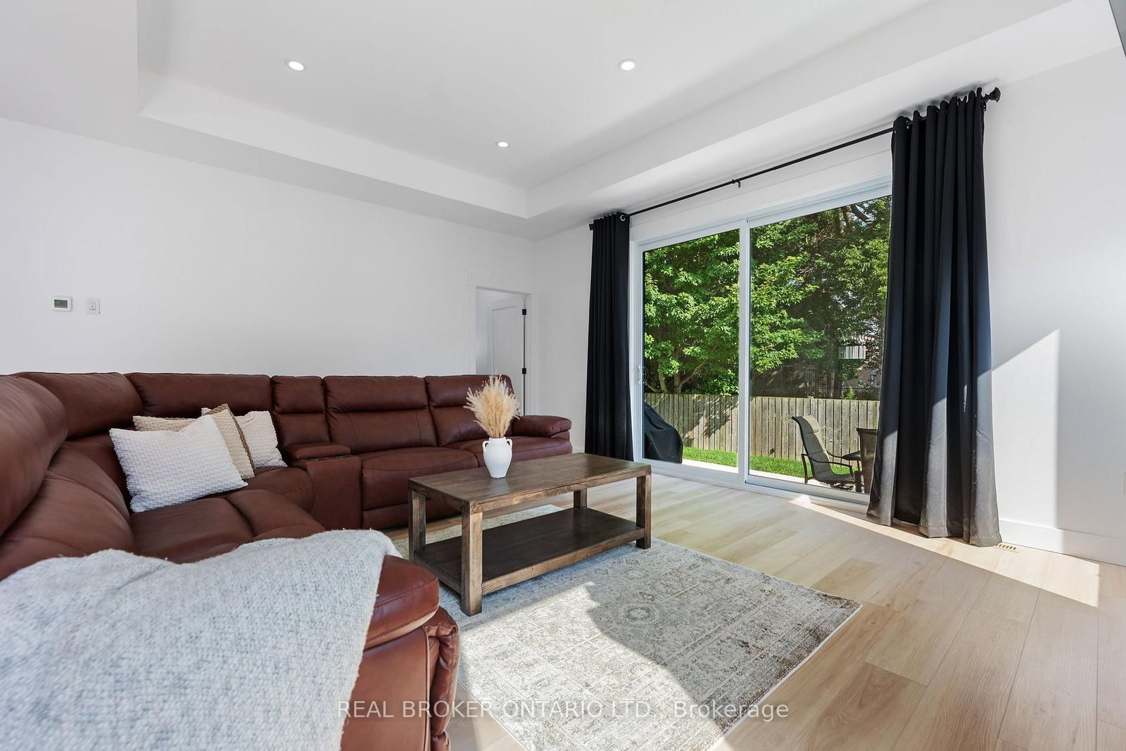 9 Macneil Court • Bayham, ON photo 16