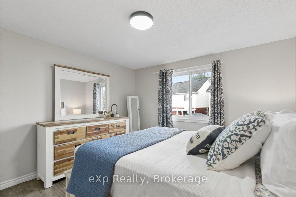 64 Buckthorn Crescent • Guelph, ON photo 16