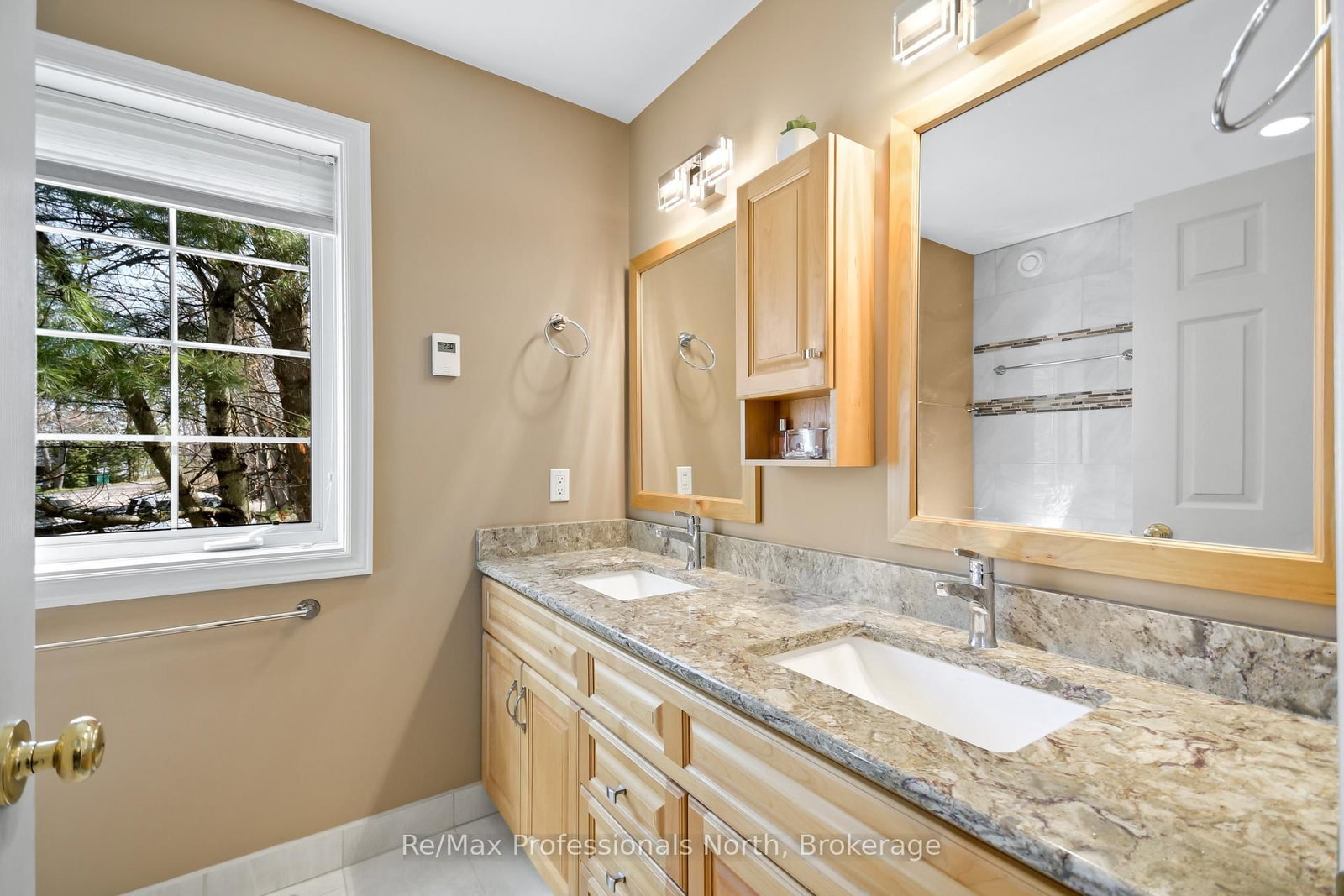 355 Loudon Point Road • Gravenhurst, ON photo 15