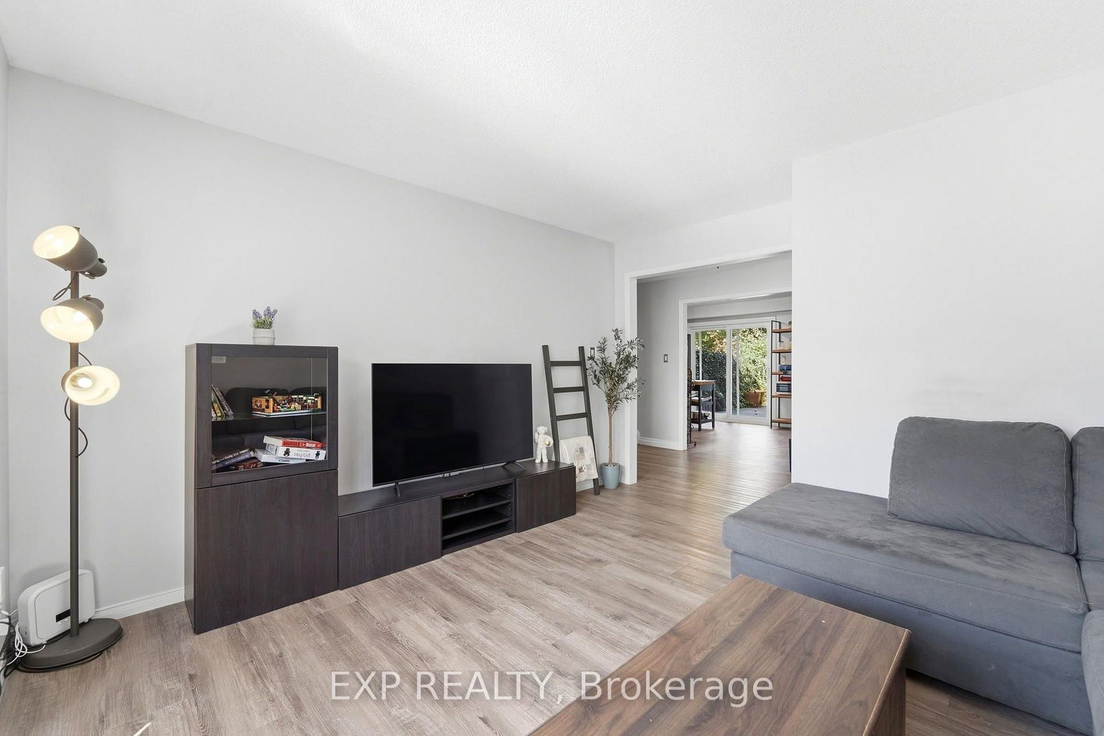 14 Hedge Lawn Drive • Grimsby, ON photo 10