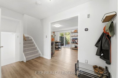 14 Hedge Lawn Drive • Grimsby, ON photo 6