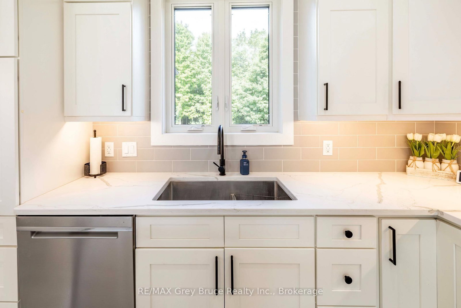 63 Howe Drive • Georgian Bluffs, ON photo 14