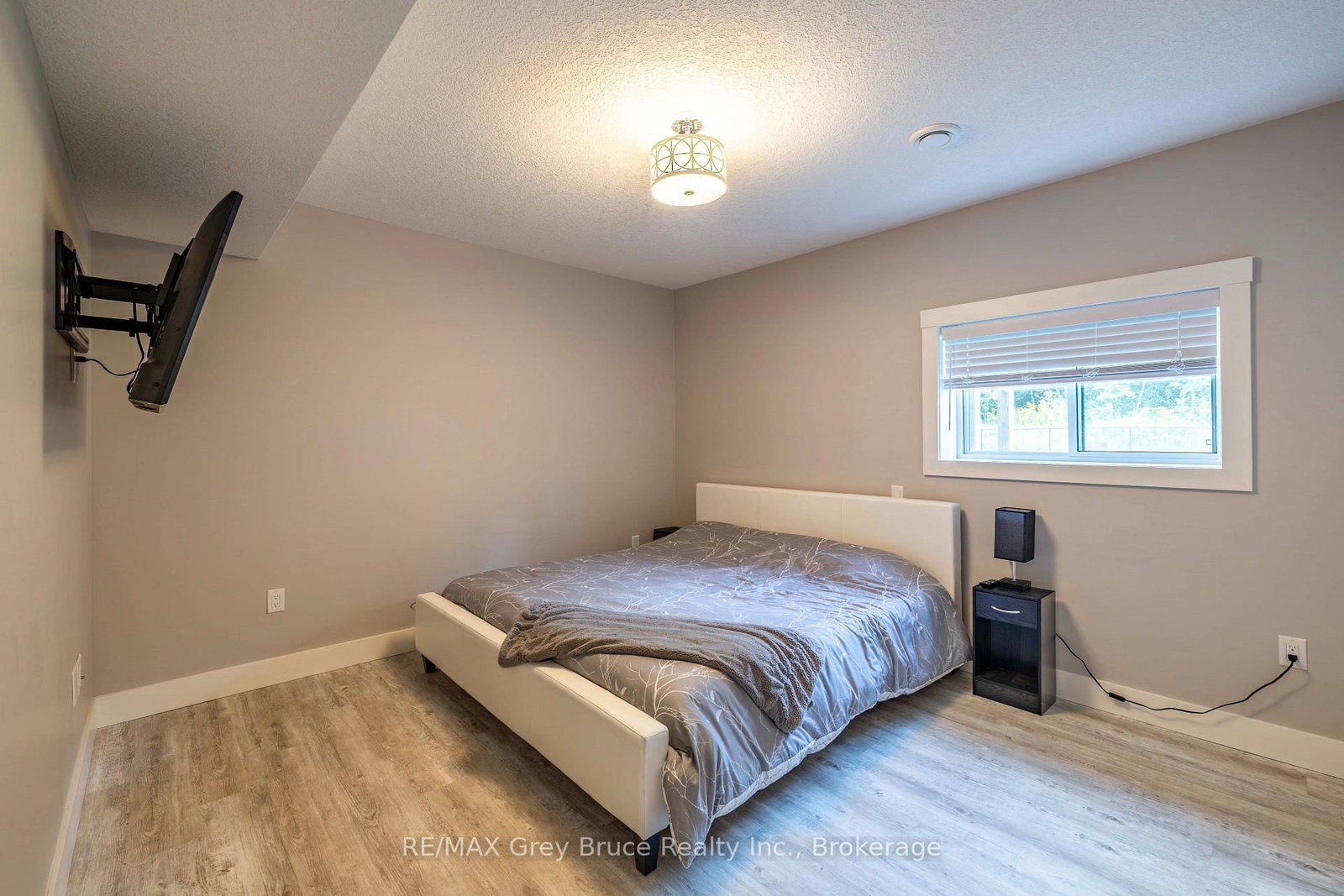 63 Howe Drive • Georgian Bluffs, ON photo 26
