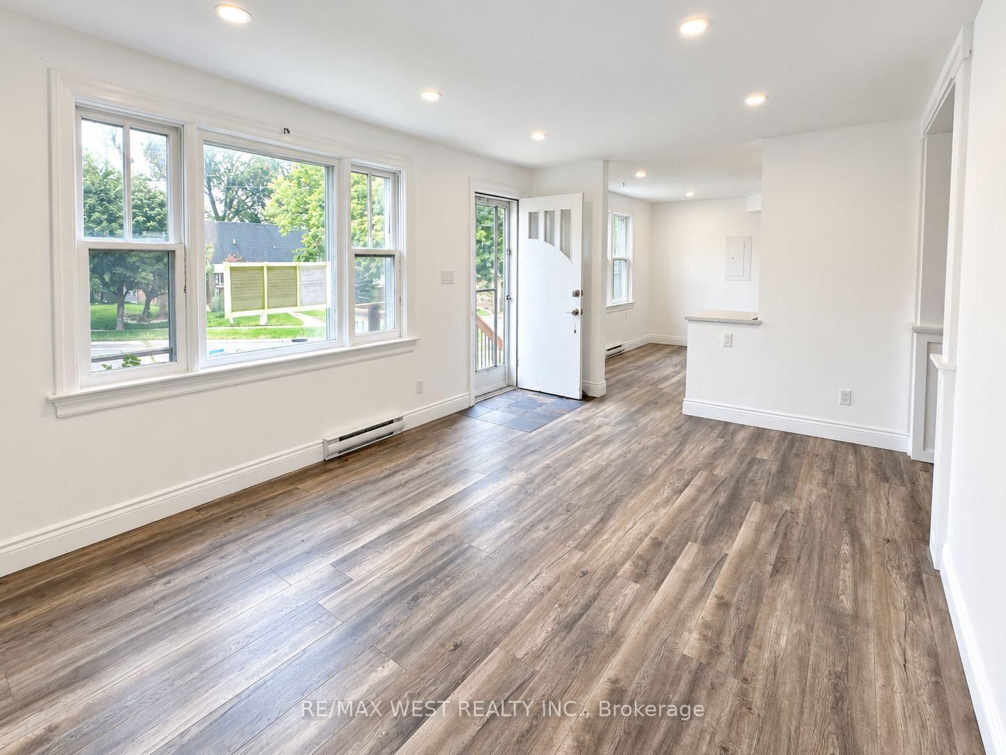 Main Level - 533 Courtland Avenue E, Kitchener 5