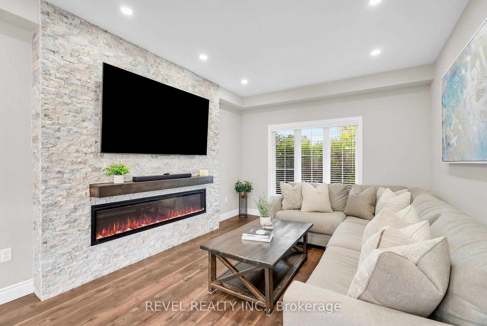 14 Devonleigh Drive • Amaranth, ON photo 14