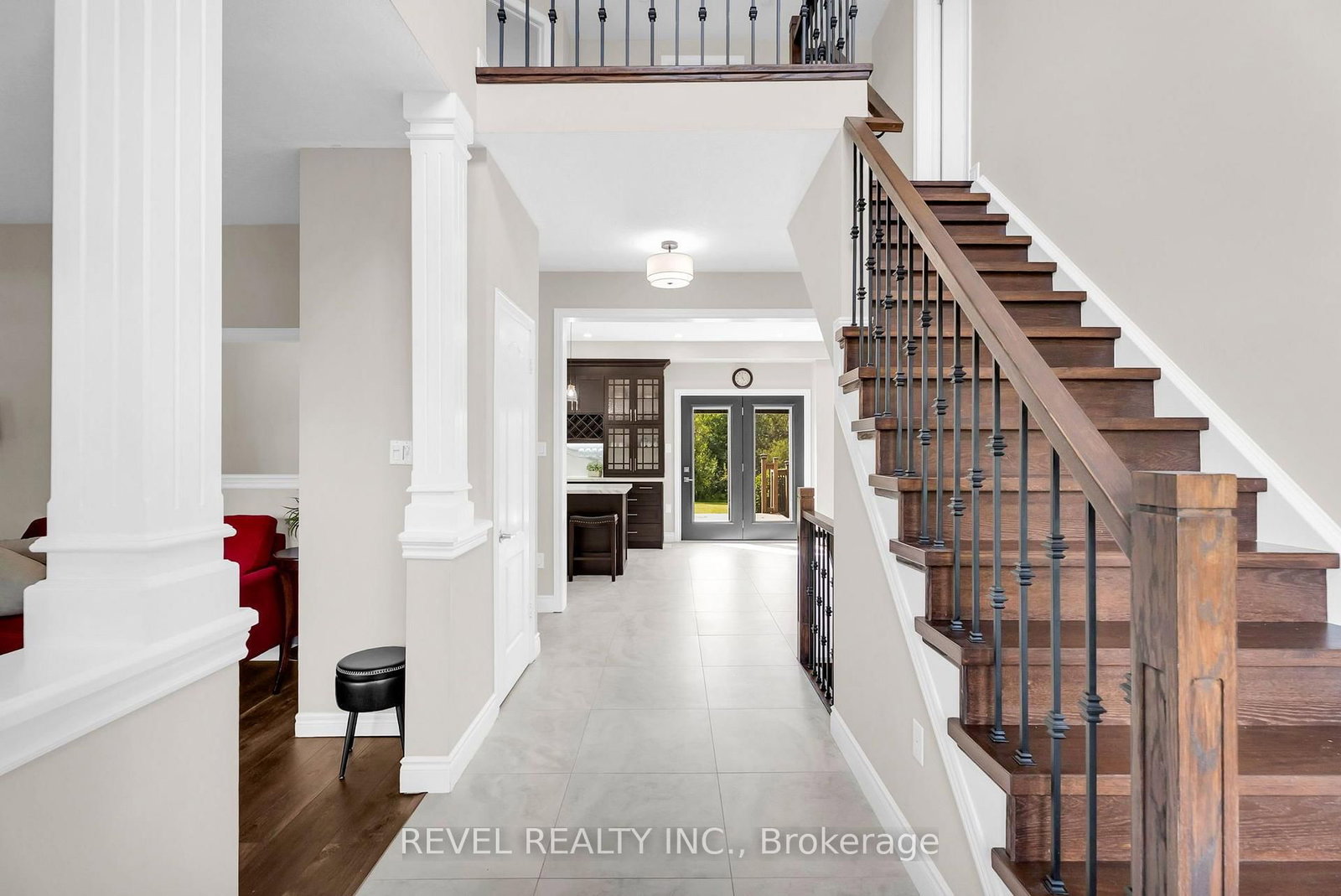 14 Devonleigh Drive • Amaranth, ON photo 4
